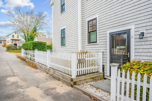 5 School Street U2, Provincetown, MA 02657