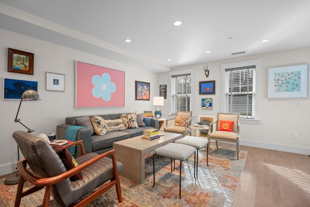 5 School Street U2, Provincetown, MA 02657