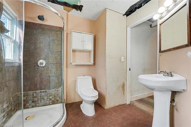 4446 White Rock Road, Winston-salem, NC 27105