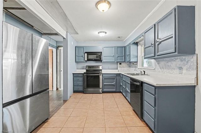 4446 White Rock Road, Winston-salem, NC 27105