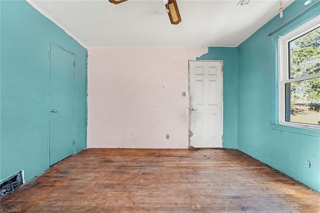 4446 White Rock Road, Winston-salem, NC 27105