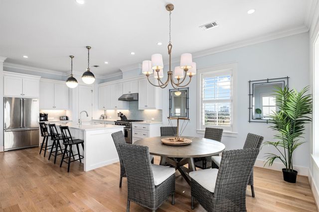 1510 Beachtown Drive, Galveston, TX 77550