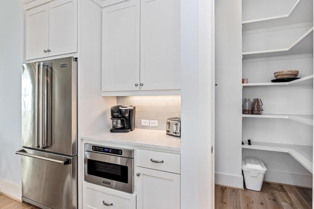 1510 Beachtown Drive, Galveston, TX 77550