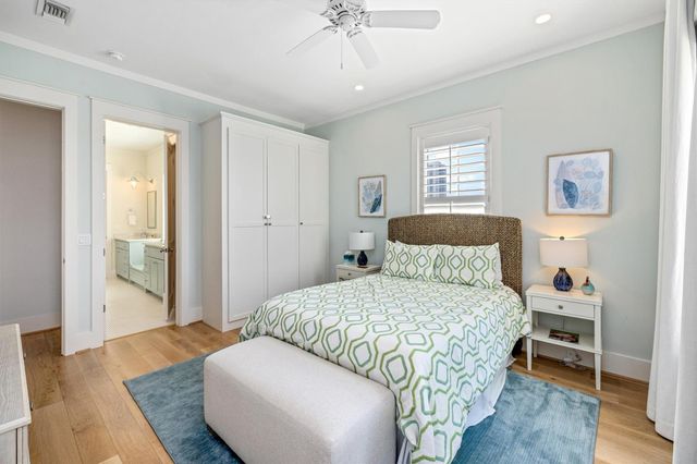 1510 Beachtown Drive, Galveston, TX 77550