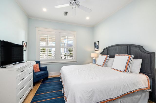1510 Beachtown Drive, Galveston, TX 77550