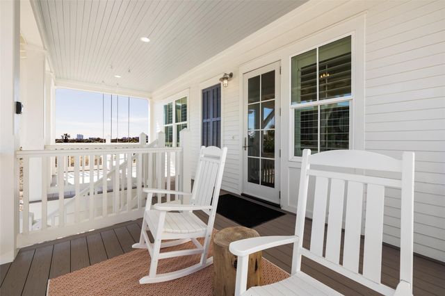 1510 Beachtown Drive, Galveston, TX 77550