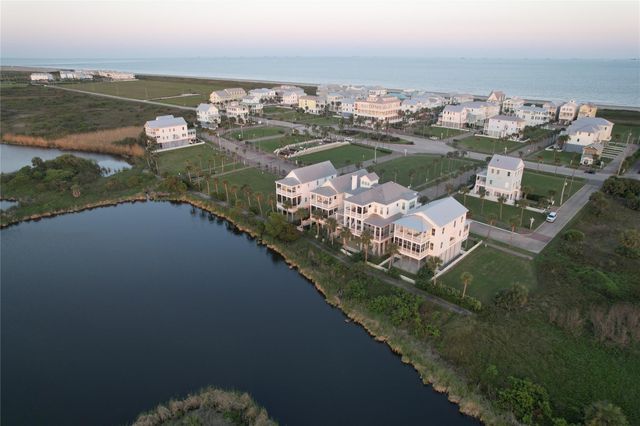 1510 Beachtown Drive, Galveston, TX 77550