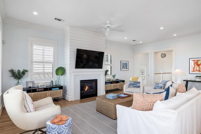 1510 Beachtown Drive, Galveston, TX 77550