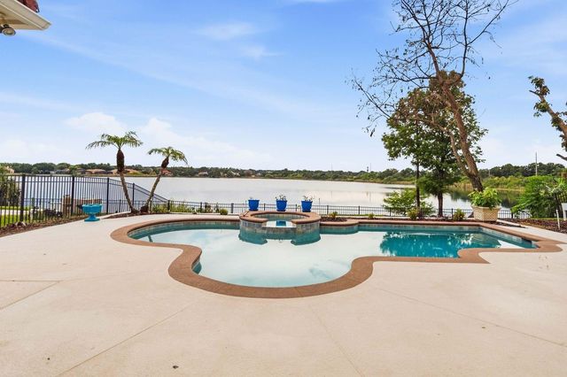 8310 TIVOLI DRIVE, Orlando, FL 32836