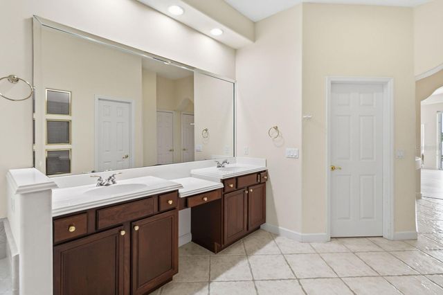 8310 TIVOLI DRIVE, Orlando, FL 32836