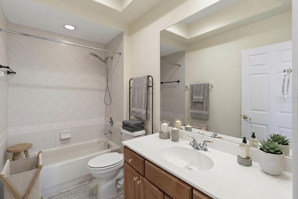 Image 41 of property listing at 8310 TIVOLI DRIVE, Orlando, FL 32836