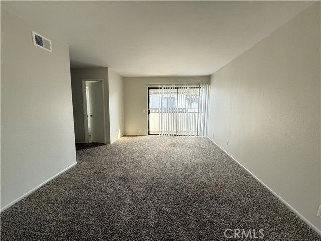 5250 colodny Drive 22, Agoura Hills, CA 91301