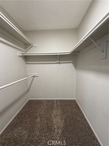 5250 colodny Drive 22, Agoura Hills, CA 91301