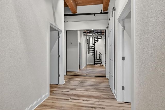 609 CENTRAL Street 1104, Kansas City, MO 64105