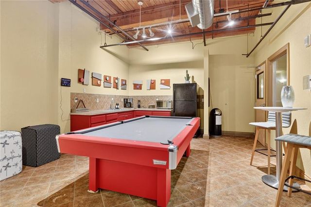 609 CENTRAL Street 1104, Kansas City, MO 64105