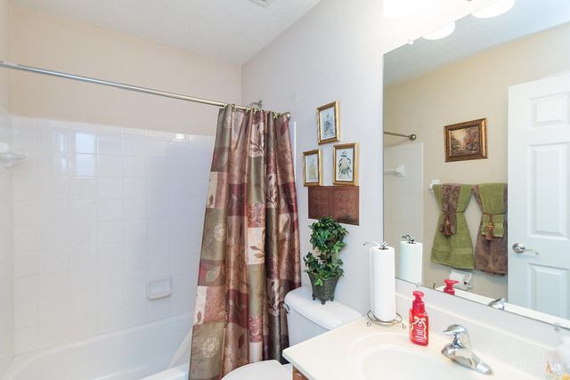 7633 Sandstone Trail, Hamilton Twp, OH 45039