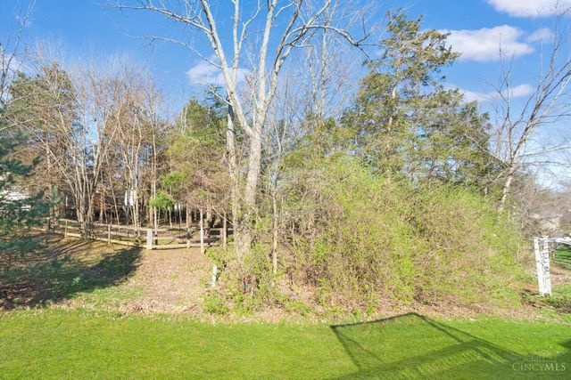 7633 Sandstone Trail, Hamilton Twp, OH 45039