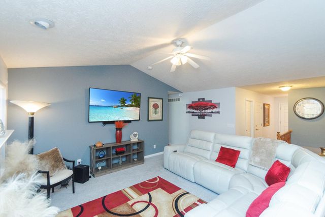 7633 Sandstone Trail, Hamilton Twp, OH 45039