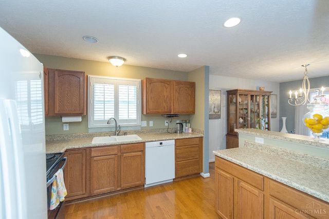 7633 Sandstone Trail, Hamilton Twp, OH 45039