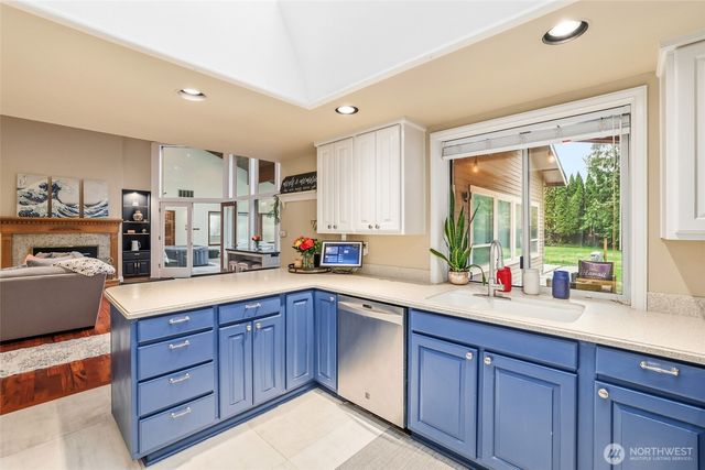 16613 SE 254th Place, Covington, WA 98042