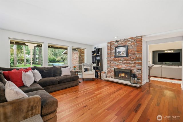 16613 SE 254th Place, Covington, WA 98042