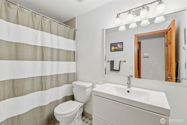 16613 SE 254th Place, Covington, WA 98042