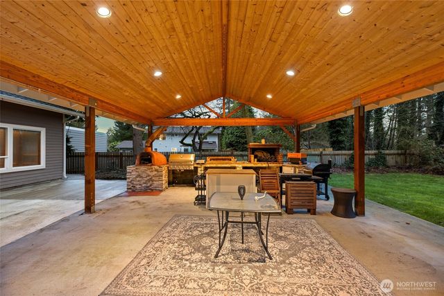 16613 SE 254th Place, Covington, WA 98042