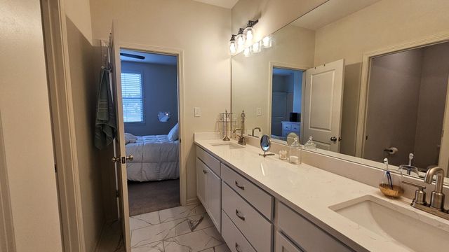 917 UFTON ALY, Collierville, TN 38017