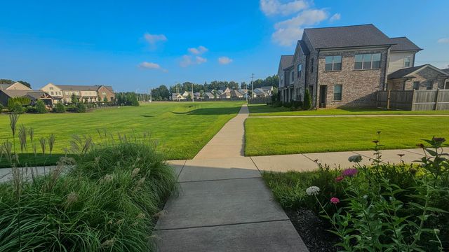 917 UFTON ALY, Collierville, TN 38017