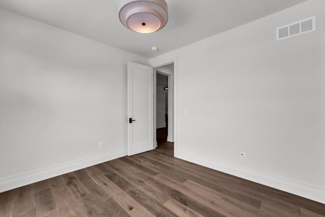 W5303 Briarwood ROAD, Elkhorn, WI 53121