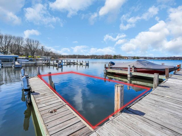 W5303 Briarwood ROAD, Elkhorn, WI 53121