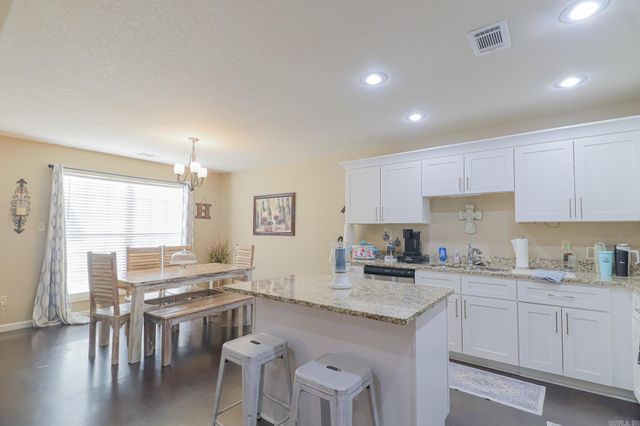 417 Arrowhead Road, Trumann, AR 72472