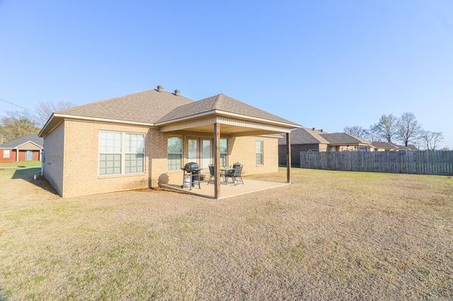 417 Arrowhead Road, Trumann, AR 72472