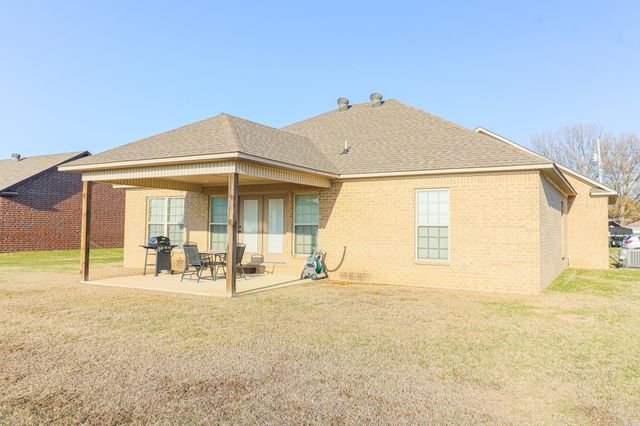 417 Arrowhead Road, Trumann, AR 72472