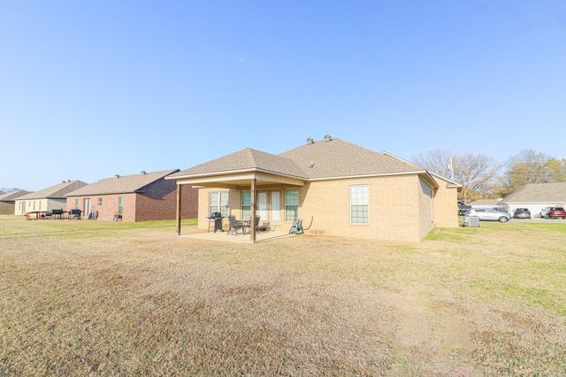 417 Arrowhead Road, Trumann, AR 72472