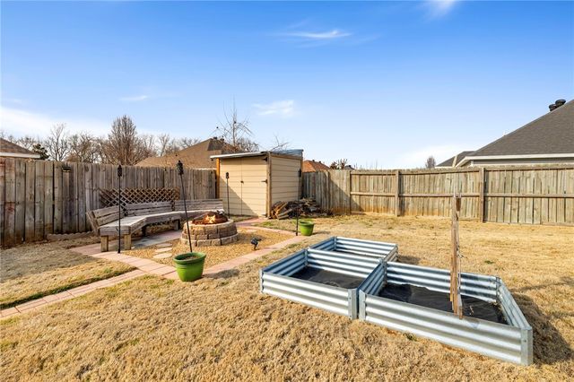 602 Emerald Street, Lowell, AR 72745