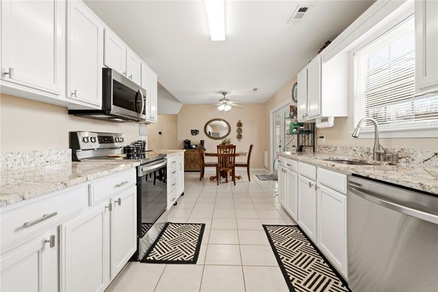 602 Emerald Street, Lowell, AR 72745