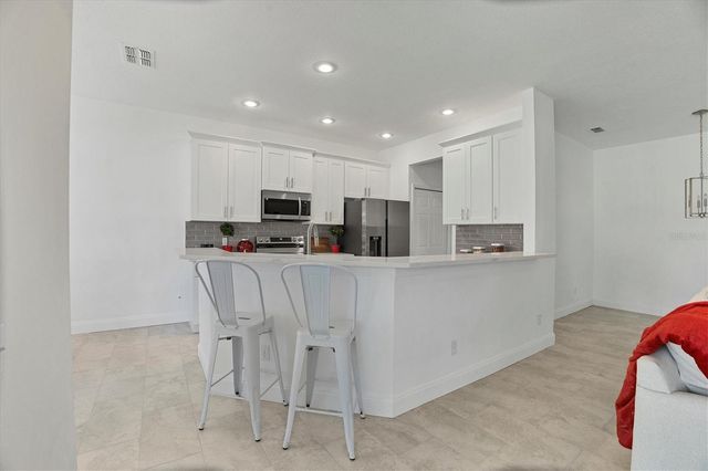 5511 46TH ST E, Bradenton, FL 34203