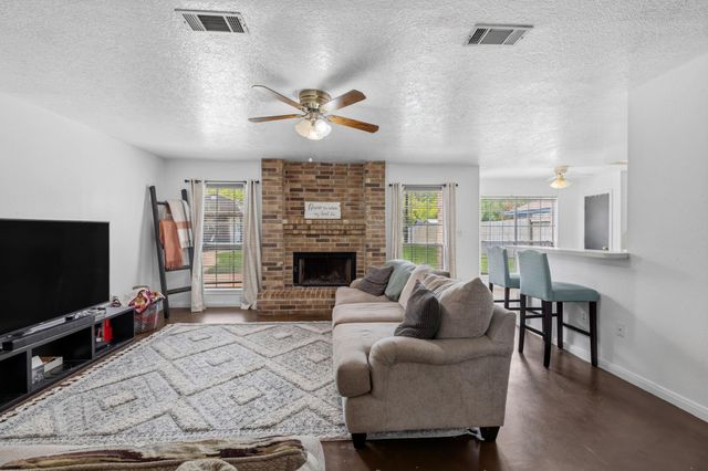 9830 Ellen Street, Baytown, TX 77521