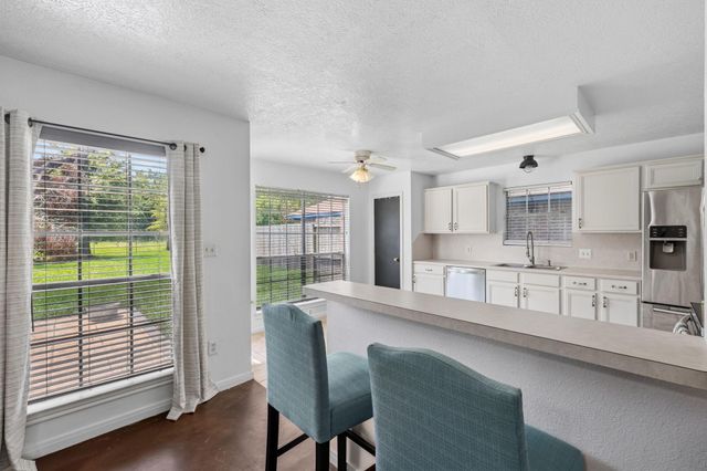 9830 Ellen Street, Baytown, TX 77521