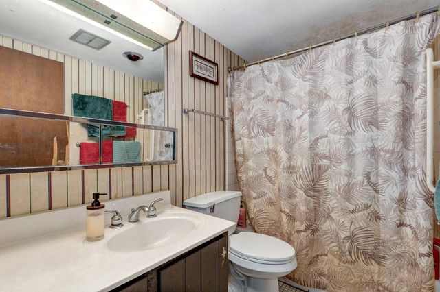 824 E Burford Street, Marshfield, MO 65706