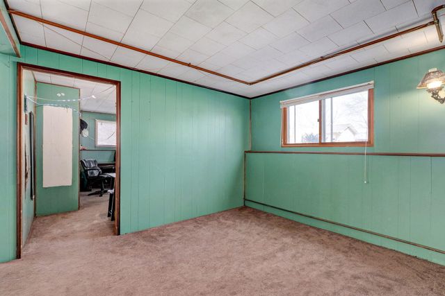 824 E Burford Street, Marshfield, MO 65706