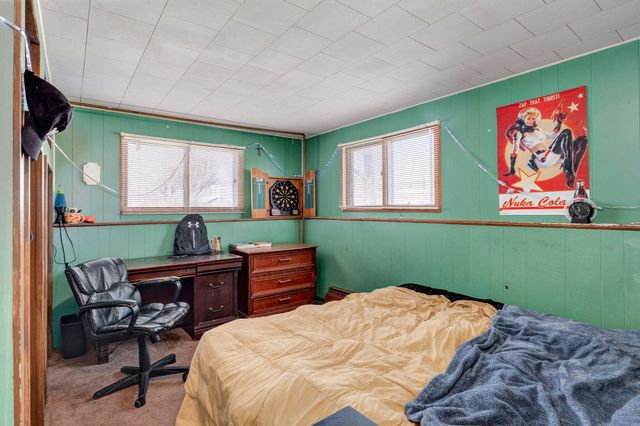 824 E Burford Street, Marshfield, MO 65706