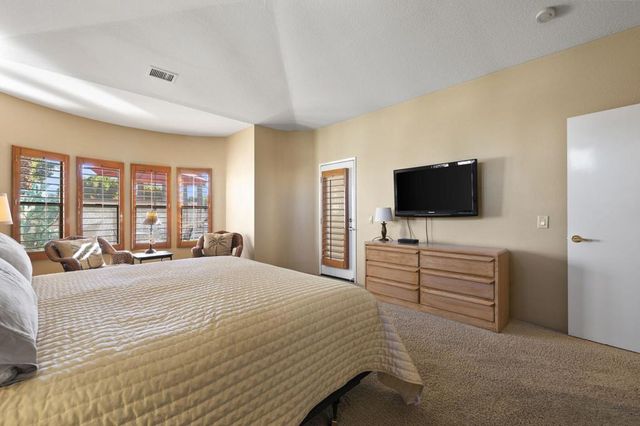 105 Potenza Circle, Palm Desert, CA 92211