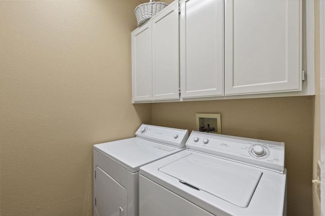 105 Potenza Circle, Palm Desert, CA 92211