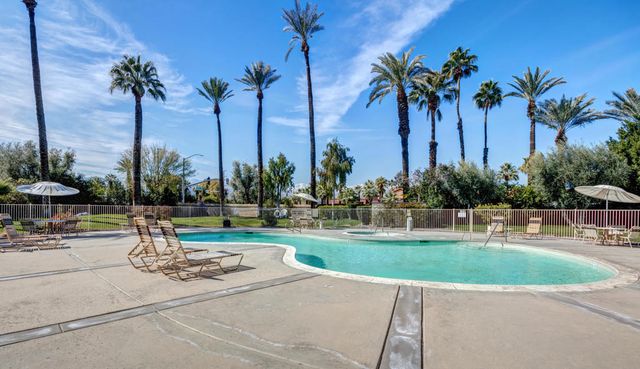 105 Potenza Circle, Palm Desert, CA 92211