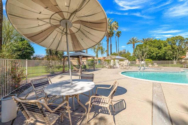 105 Potenza Circle, Palm Desert, CA 92211