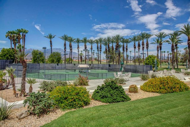 105 Potenza Circle, Palm Desert, CA 92211