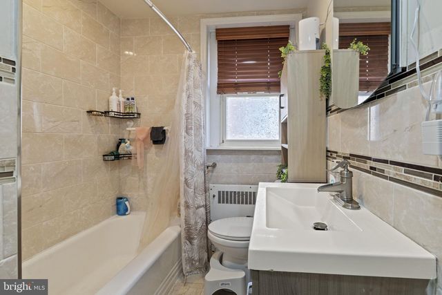 2348 HIGHLAND AVE, Drexel Hill, PA 19026