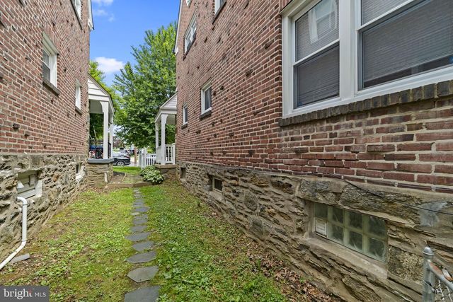 2348 HIGHLAND AVE, Drexel Hill, PA 19026